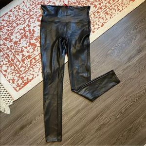Spanx Faux Leather Solid Black Leggings Medium
